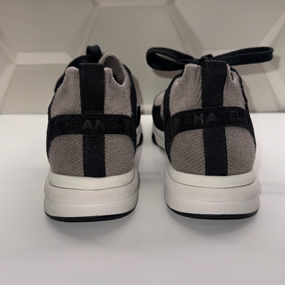 CHANEL Black and Gray Knit Suede Runner Sneakers - Picture 3 of 4
